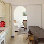 Barony Romantic-residence アパート *