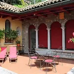 Barony Romantic-residence شقة *