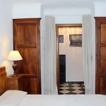 Barony Romantic-residence شقة