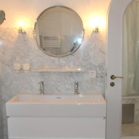 Barony Romantic-residence