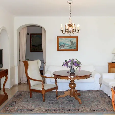 Barony Romantic-residence