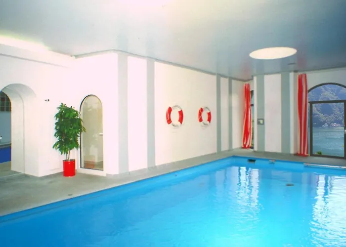 Barony Romantic-residence