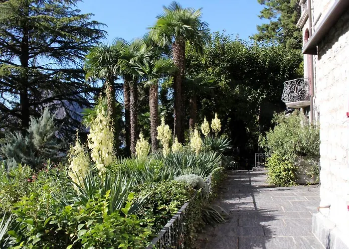 Barony Romantic-residence