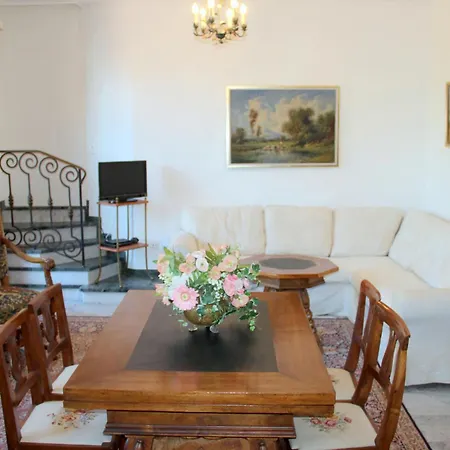 Barony Romantic-residence *