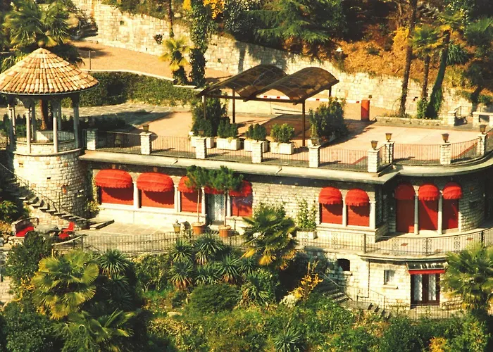 Barony Romantic-residence